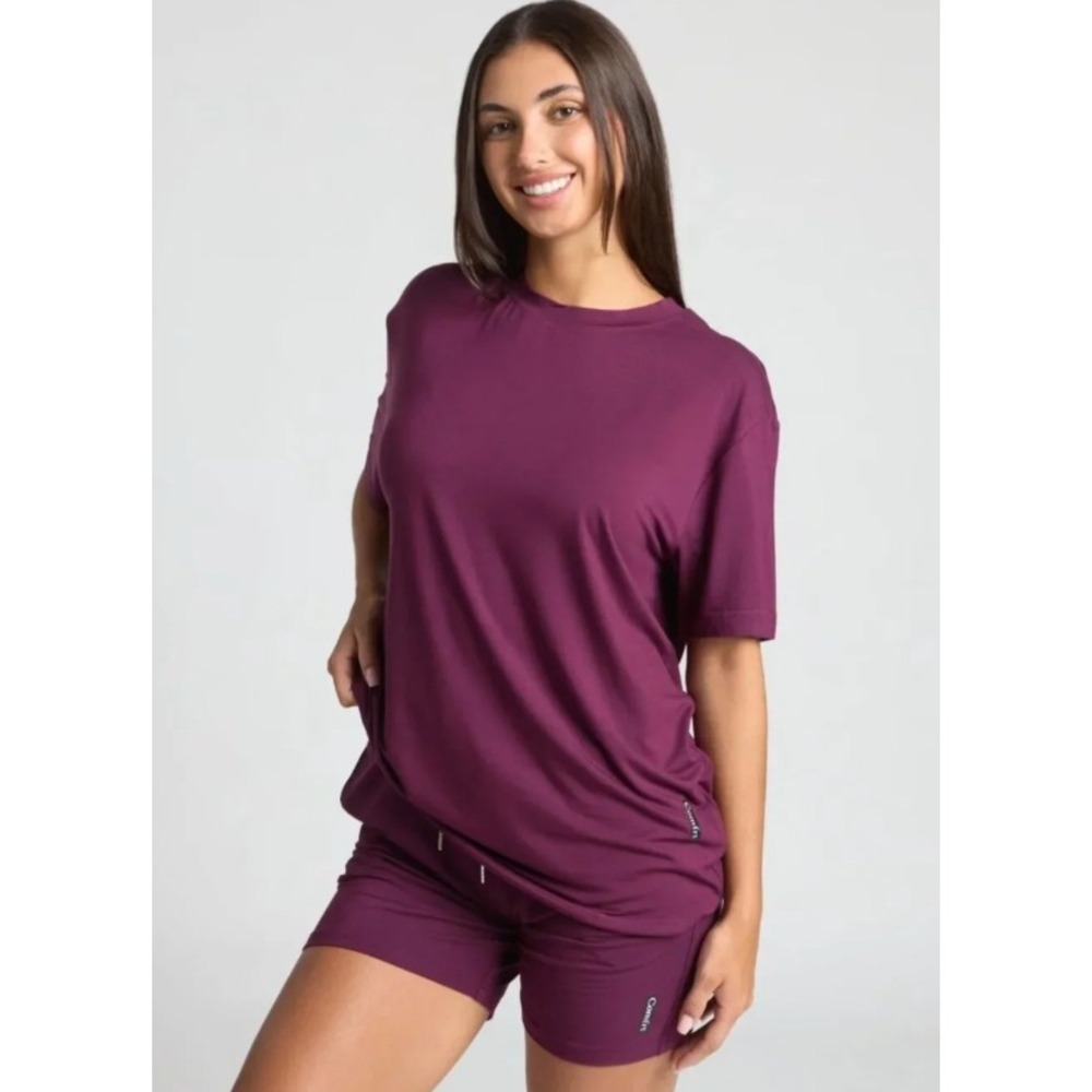 Comfrt Cloud Tee Plum Unisex Short Sleeve Rayon Blend T-Shirt Size Medium
